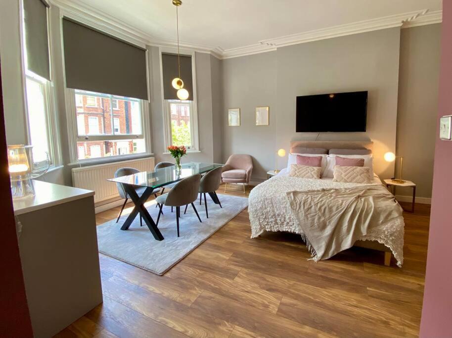 Studio For 3 Near Regents Park N5 Лондон Экстерьер фото