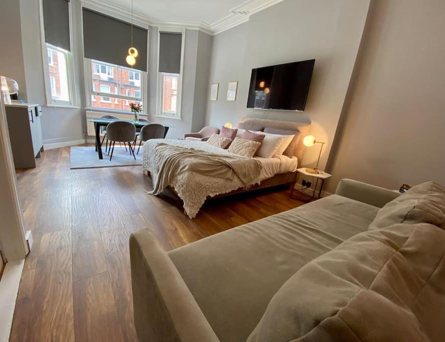 Studio For 3 Near Regents Park N5 Лондон Экстерьер фото