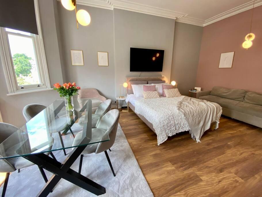 Studio For 3 Near Regents Park N5 Лондон Экстерьер фото